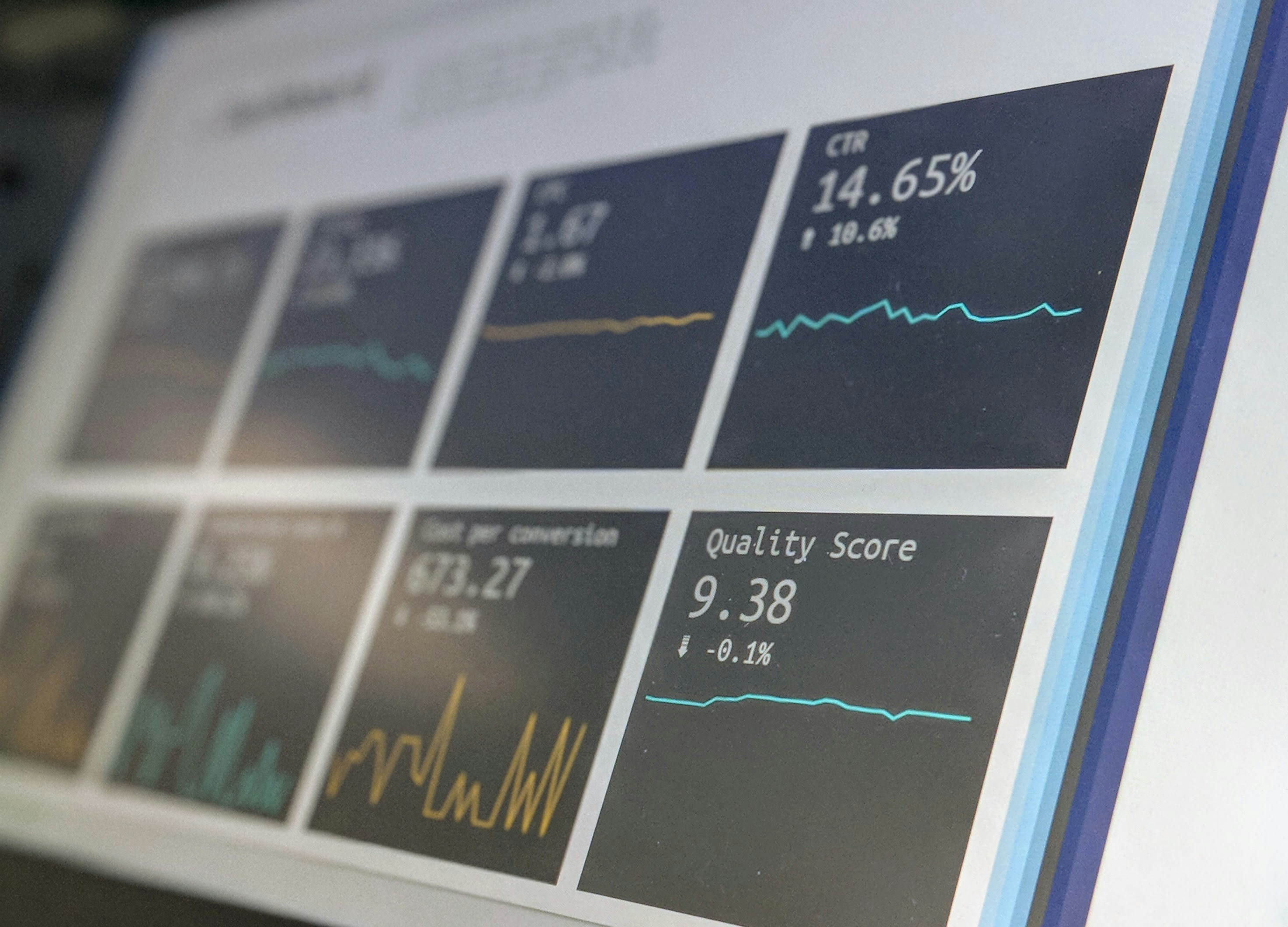 Field service performance metrics: real benchmarks from 20 operators (2026)